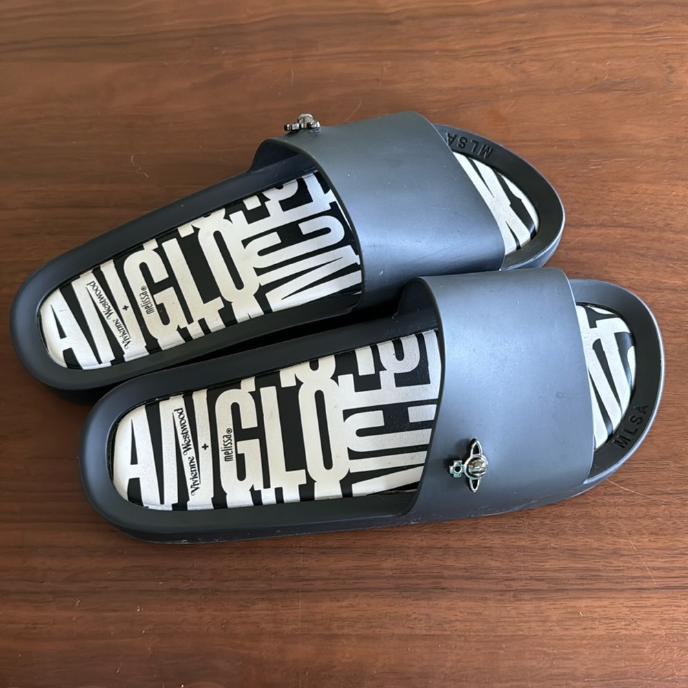 Vivienne Westwood x Melissa Slides